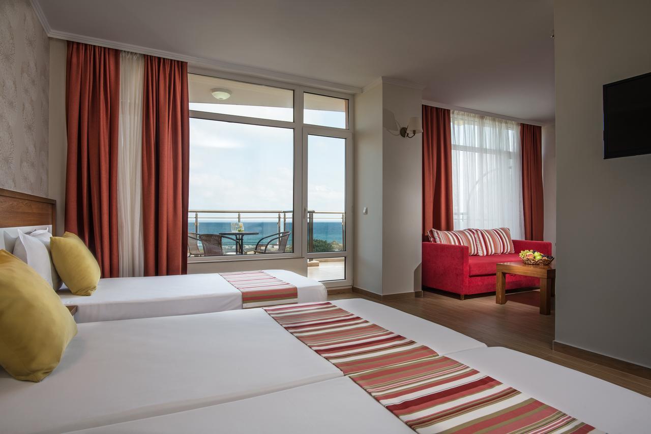 Hotel Miramar - Half Board Sozopol Buitenkant foto