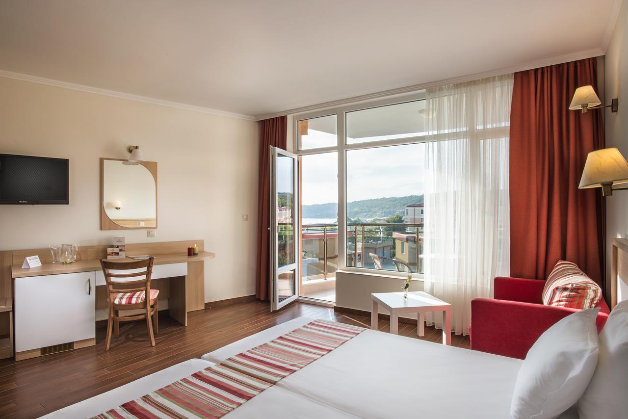 Hotel Miramar - Half Board Sozopol Buitenkant foto